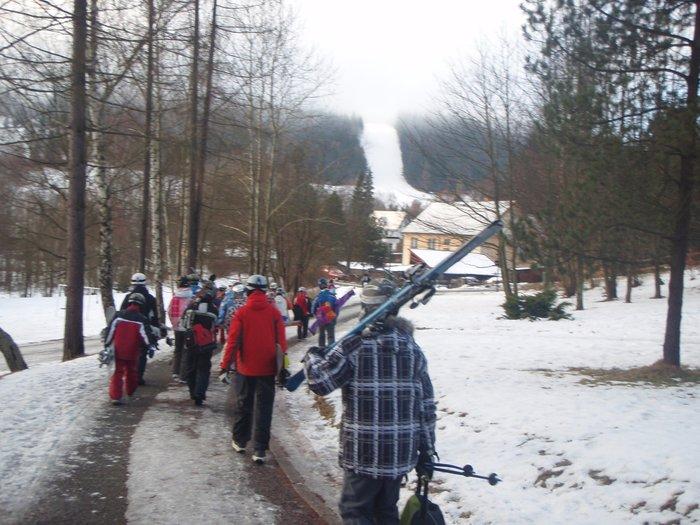 P2050325.jpg - Na svah