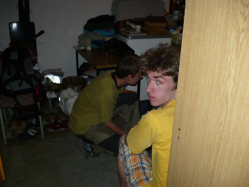 P1030163.JPG - Schovej to rychle někdo sem de