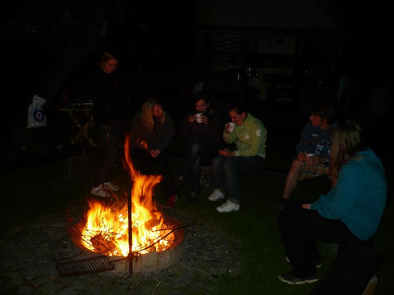 P1030179.JPG - Zima čajík na zahřátí